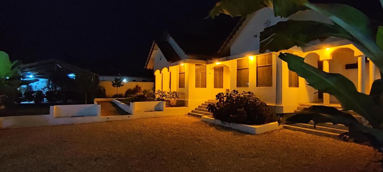 Garden Pearls Hotel Nungwi Exterior photo
